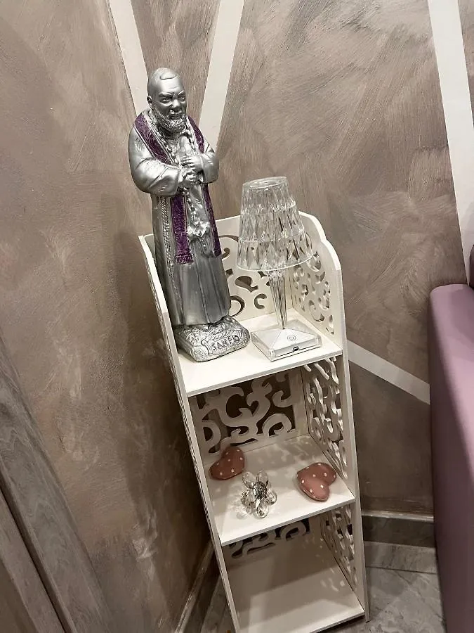 Oda ve Kahvaltı Mary Luna B&B Napoli