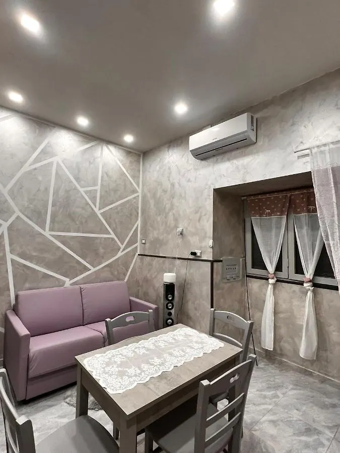 Mary Luna B&B Napoli İtalya